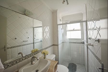 Apartamento à venda com 70m², 3 quartos e 1 vaga Apartamento à venda com 70m², 3 quartos e 1 vagaBanheiro