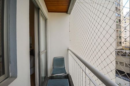 Apartamento à venda com 70m², 3 quartos e 1 vaga Apartamento à venda com 70m², 3 quartos e 1 vagaSacada