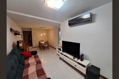 Apartamento para alugar com 84m², 2 quartos e 1 vagaSala