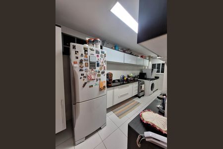 Apartamento para alugar com 84m², 2 quartos e 1 vagaCozinha e Área de Serviço