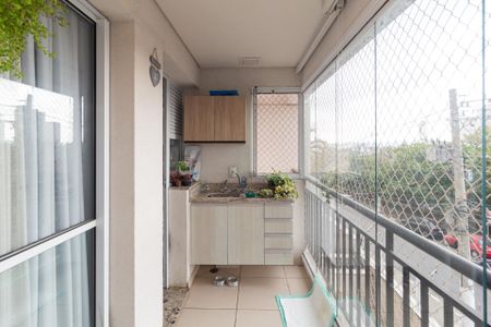 Sacada de apartamento à venda com 3 quartos, 68m² em Vila Campesina, Osasco