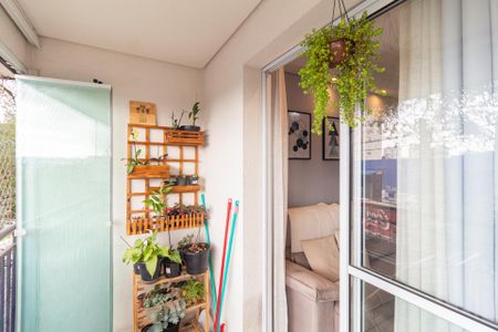Sacada de apartamento à venda com 3 quartos, 68m² em Vila Campesina, Osasco