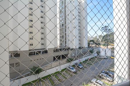 Apartamento à venda com 70m², 3 quartos e 1 vaga Apartamento à venda com 70m², 3 quartos e 1 vagaVista da Sacada