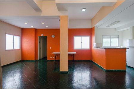 Apartamento à venda com 70m², 3 quartos e 1 vaga Apartamento à venda com 70m², 3 quartos e 1 vagaÁrea comum - Salão de festas