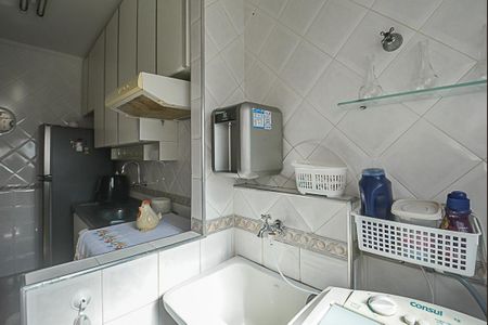 Apartamento à venda com 70m², 3 quartos e 1 vaga Apartamento à venda com 70m², 3 quartos e 1 vagaÁrea de Serviço