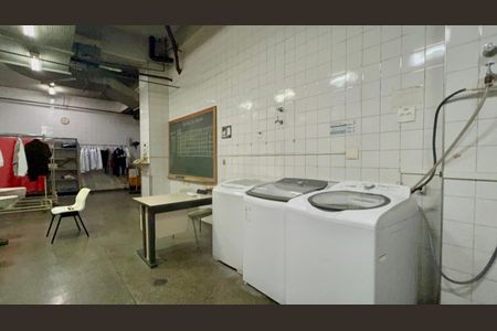 Apartamento à venda com 43m², 1 quarto e 1 vaga Apartamento à venda com 43m², 1 quarto e 1 vagaLavanderia