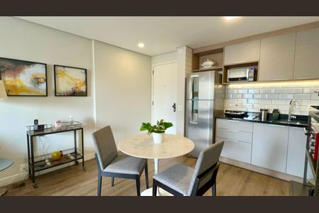 Apartamento à venda com 43m², 1 quarto e 1 vaga Apartamento à venda com 43m², 1 quarto e 1 vagaSala de Jantar