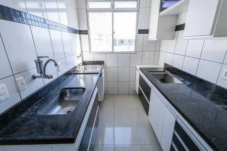 cozinha de apartamento à venda com 3 quartos, 68m² em Parque São Pedro, Belo Horizonte