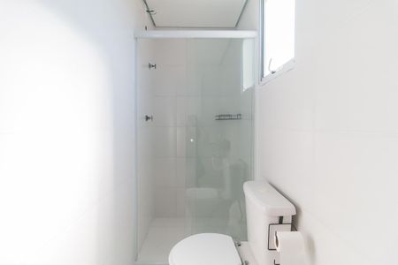Apartamento para alugar com 54m², 2 quartos e 1 vaga Apartamento para alugar com 54m², 2 quartos e 1 vagaBanheiro da Suíte