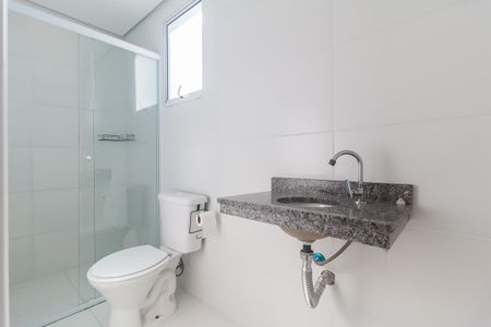 Apartamento para alugar com 54m², 2 quartos e 1 vaga Apartamento para alugar com 54m², 2 quartos e 1 vagaBanheiro da Suíte