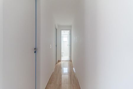 Corredor de apartamento para alugar com 2 quartos, 54m² em Centro, Mogi das Cruzes