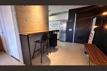 Apartamento para alugar com 1 quarto, 71m² em Jardim das Acacias, São Paulo