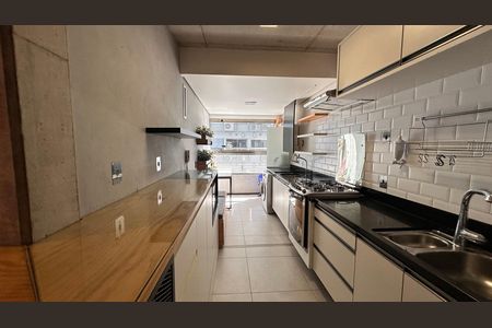 Apartamento para alugar com 1 quarto, 71m² em Jardim das Acacias, São Paulo