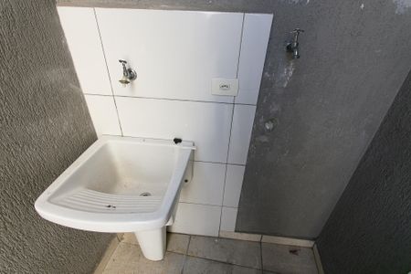 Área de Serviço - Taanque de kitnet/studio para alugar com 1 quarto, 30m² em Mooca, São Paulo