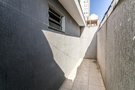 Studio para alugar com 30m², 1 quarto e sem vaga Studio para alugar com 30m², 1 quarto e sem vagaÁrea de Serviço