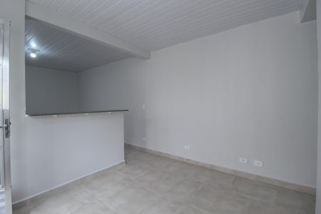 Sala de casa de condomínio para alugar com 2 quartos, 100m² em Vila Nova Conceição, São Paulo