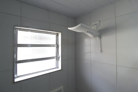 Casa de condomínio para alugar com 100m², 2 quartos e 1 vagaBanheiro Social
