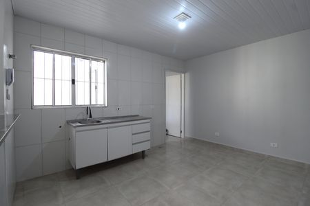 Casa de condomínio para alugar com 100m², 2 quartos e 1 vagaCozinha