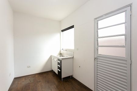 Cozinha de kitnet/studio para alugar com 1 quarto, 21m² em Mooca, São Paulo