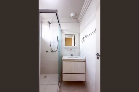 Apartamento para alugar com 63m², 2 quartos e 1 vaga Apartamento para alugar com 63m², 2 quartos e 1 vagaBanheiro da Suíte