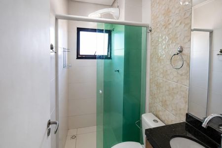 Banheiro de apartamento para alugar com 2 quartos, 57m² em Jardim Europa, Sorocaba