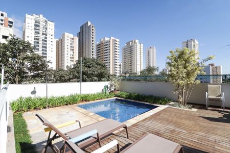 Apartamento à venda com 95m², 2 quartos e 2 vagas Apartamento à venda com 95m², 2 quartos e 2 vagasPiscina