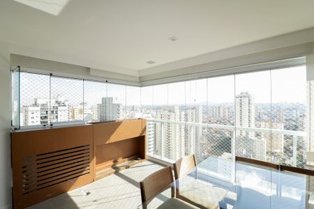 Apartamento à venda com 95m², 2 quartos e 2 vagas Apartamento à venda com 95m², 2 quartos e 2 vagasSala/Cozinha/Área de Serviço