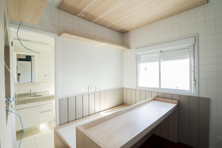 Apartamento à venda com 95m², 2 quartos e 2 vagas Apartamento à venda com 95m², 2 quartos e 2 vagasSuíte 1