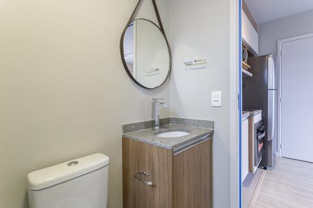 Apartamento para alugar com 27m², 1 quarto e sem vaga Apartamento para alugar com 27m², 1 quarto e sem vagaBanheiro