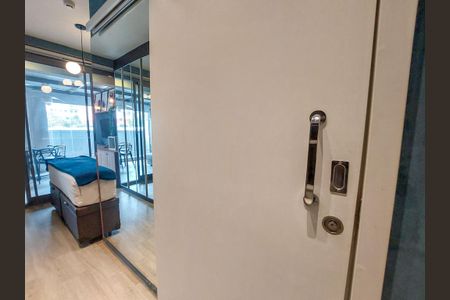 Studio de kitnet/studio para alugar com 1 quarto, 31m² em Santo Amaro, São Paulo