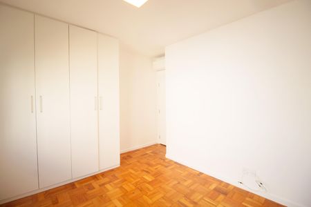 Apartamento para alugar com 80m², 2 quartos e 1 vaga