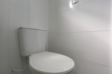 Apartamento para alugar com 77m², 2 quartos e 1 vaga Apartamento para alugar com 77m², 2 quartos e 1 vagaBanheiro da Suíte