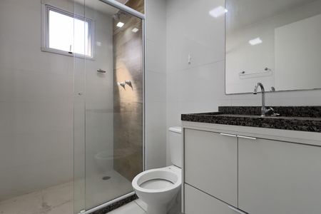 Apartamento para alugar com 77m², 2 quartos e 1 vaga Apartamento para alugar com 77m², 2 quartos e 1 vagaBanheiro