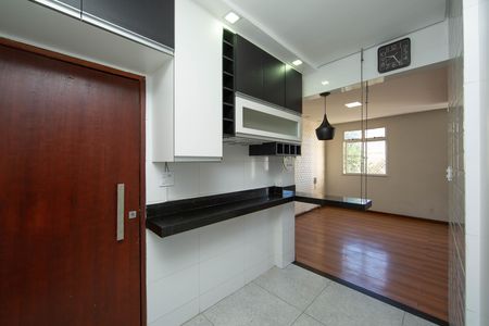 Apartamento para alugar com 98m², 3 quartos e 1 vaga Apartamento para alugar com 98m², 3 quartos e 1 vagaCOZINHA