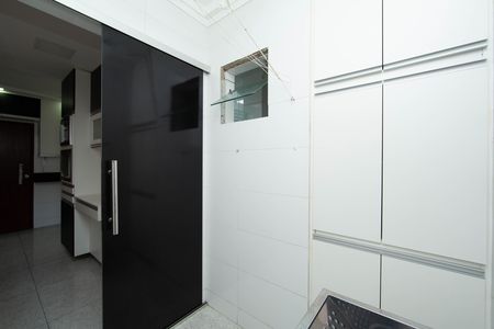 Apartamento para alugar com 98m², 3 quartos e 1 vaga Apartamento para alugar com 98m², 3 quartos e 1 vagaAREA DE SERVICO