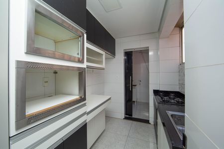 Apartamento para alugar com 98m², 3 quartos e 1 vaga Apartamento para alugar com 98m², 3 quartos e 1 vagaCOZINHA