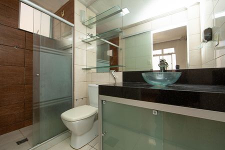 Apartamento para alugar com 98m², 3 quartos e 1 vaga Apartamento para alugar com 98m², 3 quartos e 1 vagaBANHEIRO1