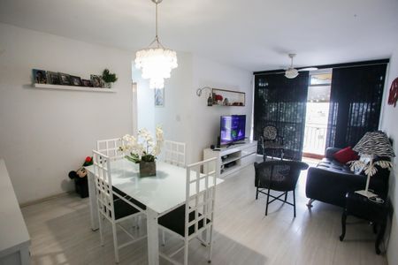 Apartamento à venda com 79m², 3 quartos e 1 vagaSala