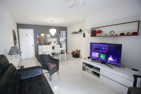 Apartamento à venda com 79m², 3 quartos e 1 vagaSala