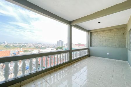 Varanda  de casa para alugar com 4 quartos, 180m² em Conceicao, Osasco