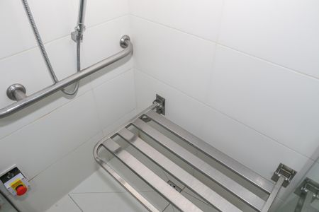Studio para alugar com 30m², 1 quarto e sem vaga Studio para alugar com 30m², 1 quarto e sem vagaBanheiro