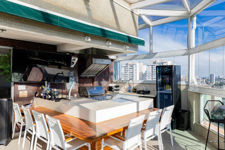 Apartamento à venda com 386m², 4 quartos e 4 vagas