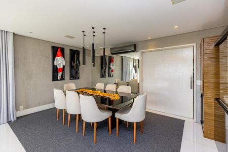 Apartamento à venda com 386m², 4 quartos e 4 vagas