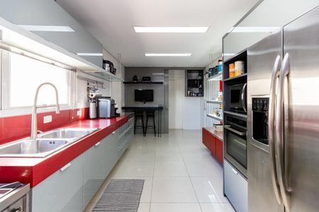 Apartamento à venda com 386m², 4 quartos e 4 vagas