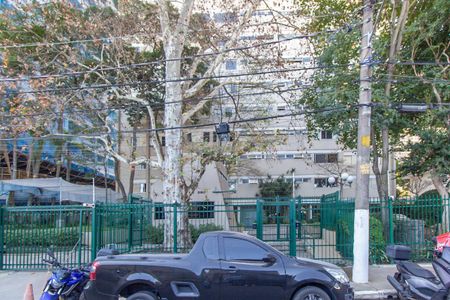 Apartamento à venda com 70m², 2 quartos e 1 vaga