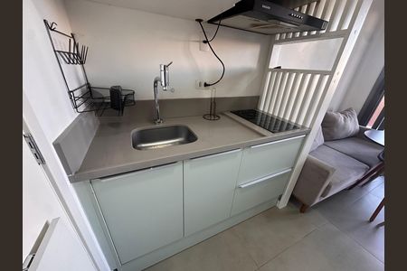 Studio à venda com 29m², 1 quarto e sem vaga Studio à venda com 29m², 1 quarto e sem vagaCozinha