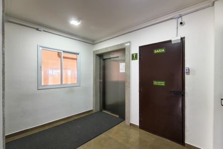 Apartamento para alugar com 45m², 1 quarto e 1 vaga Apartamento para alugar com 45m², 1 quarto e 1 vagaElevador