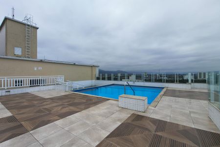 Área comum - Piscina de apartamento para alugar com 1 quarto, 45m² em Nova Mirim, Praia Grande