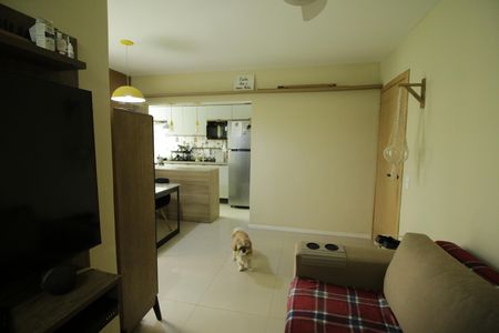 Apartamento para alugar com 45m², 2 quartos e 1 vagaSala