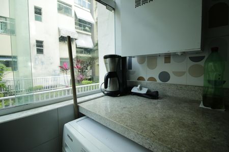 Área de Serviço de apartamento para alugar com 2 quartos, 45m² em Jacarepaguá, Rio de Janeiro